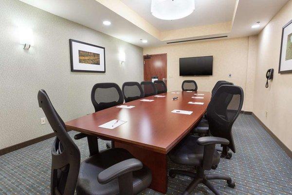 meeting boardroom