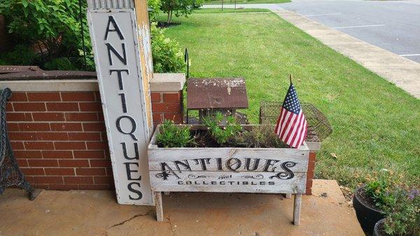 Antique Cellar