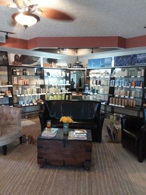 Ambiance in Above & Beyond Salon was quite pleasant and welcoming!