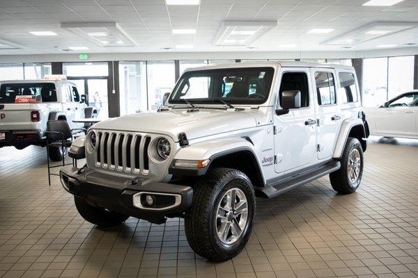 Castle Chrysler Dodge Jeep RAM of Chesterton