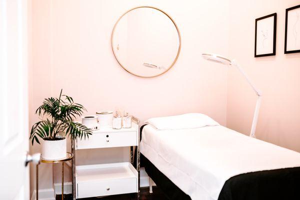 Lincoln Park Waxing Studio