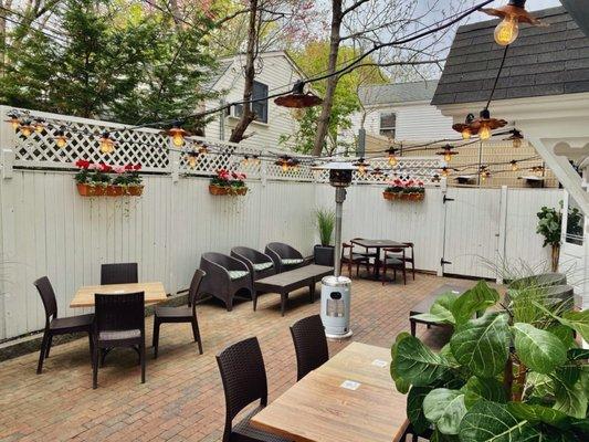 Side patio at Mission Oak Grill in downtown Newburyport, MA