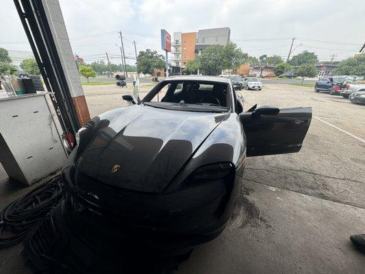 2021 Porsche taycan OEM windshield replacement