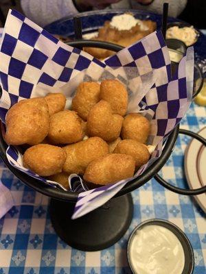 cheese curds-horrible