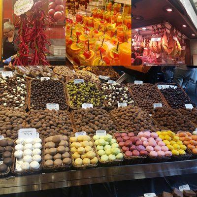 Sights, colors, and flavors of Barcelona in Las Ramblas!