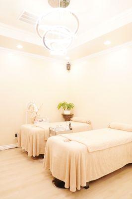 Eyelash Extension Room