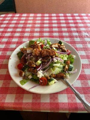 crispy chicken salad with feta and candied walnuts :)