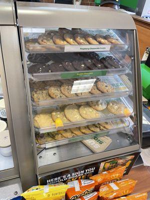 Cookies to choose from inside this Subway, and they're fresh too!