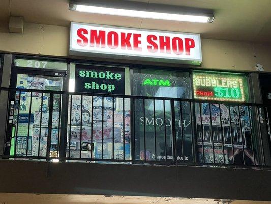 Smooth Smoking Smoke Shop