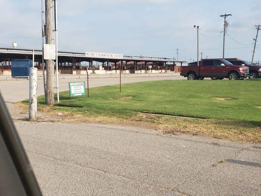 Green Murphy Products sign on Exchange Ave b4 railroad tracks is where you turn for the soil yard.