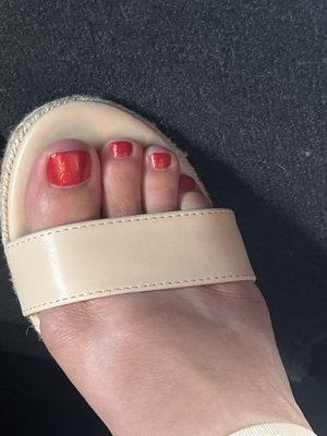 Regular polish after deluxe pedi