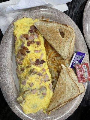 Meat omlet