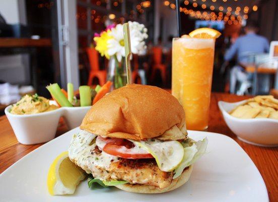 Grilled Grouper Burger'wich