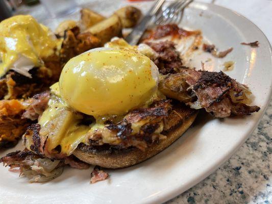 Dueling Hash Benedict