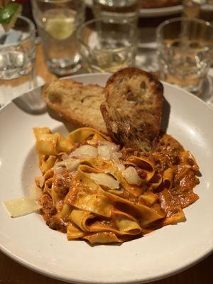 Pappardelle Bolognese