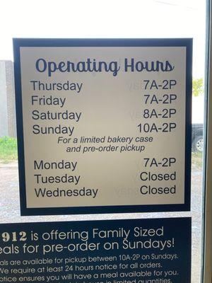 New hours! More time to enjoy great coffee & food.