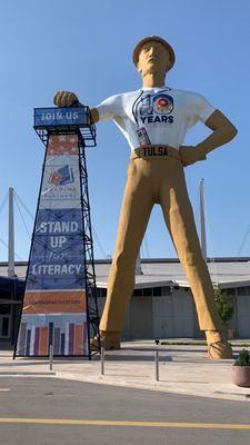 Golden Driller