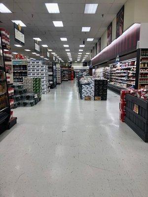 ShopRite Bedford Hills NY. Very old store, very dirty, rundown, not the best.