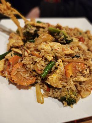 Pad gra pow rice