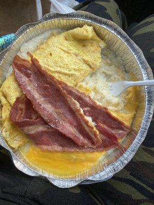 3 egg cheese omelette, turkey bacon, cheese grits