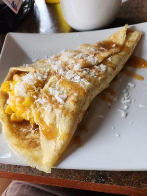 Mango crepe