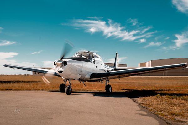 Fly like a General in the U-18 Navion