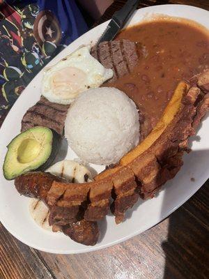 Bandeja Paisa