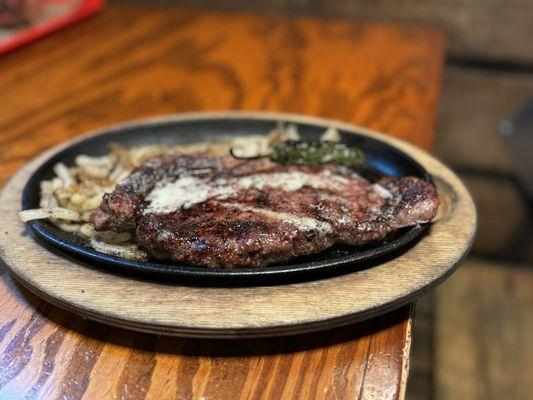 8 oz Ribeye Steak