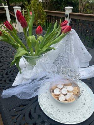 Alfajores ...shortbread sandwich cookie filled with 'dulce de leche' (caramel taste)...