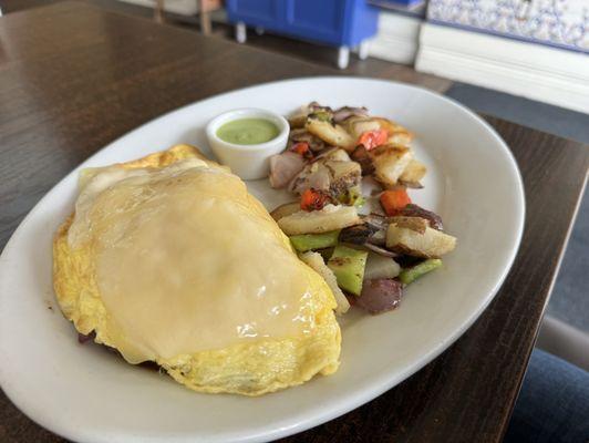 Lomo Saltado omelette