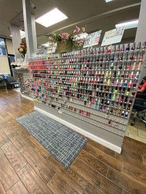 Nail polish color options. So hard to pick - not organized in any way. Many look old and dry.