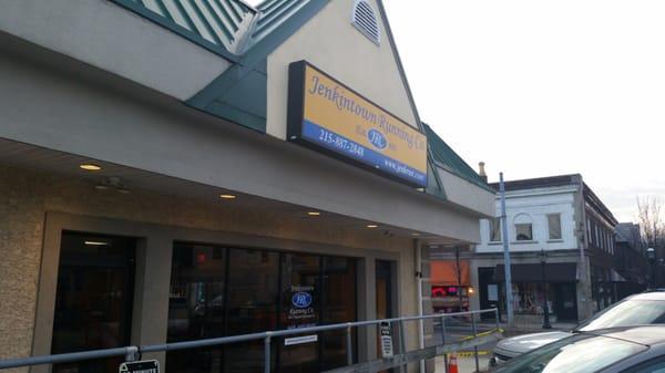 Exterior of Jenkintown Running Company; side view from private parking lot.