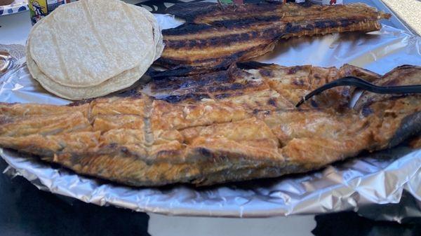 Pescado zarandeado ( fish zarandeado)