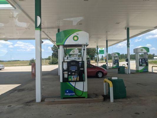 BP, 1211 Hyatt Ave, Gaffney