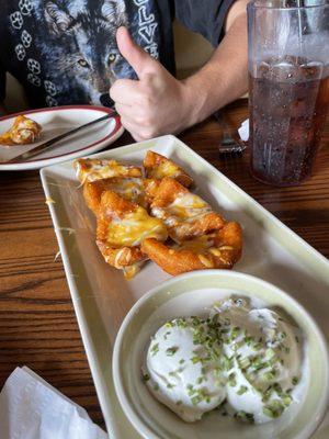 Potato Skins (ordered without bacon)