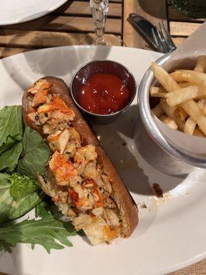 hot lobster roll