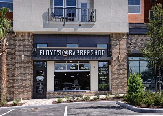 Floyd's Exterior