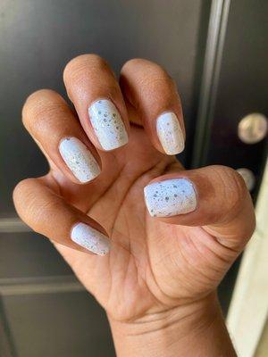 Le Nails & Spa