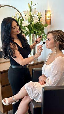 Our master makeup artist Alma will ensure you feel your most authentic and beautiful self on your wedding day!