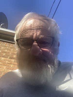 I need a haircut and beard trim this afternoon. Can you please help me ?  John W. Felter aka Spielberg