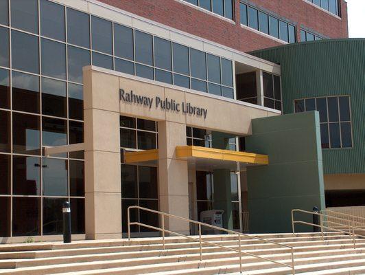 The exterior of the Rahway Public Library building.