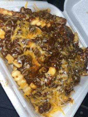 Chili cheese fries for 6 bucks