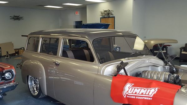 46 Plymouth Suburban