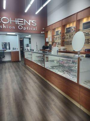 Cohen's Fashion Optical