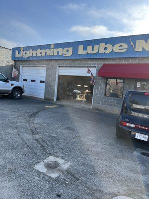 Lightning Lube-N-Lather