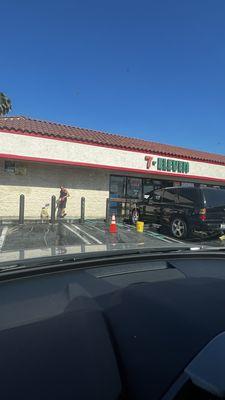 7-Eleven