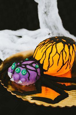 3D Halloween Spider Cake