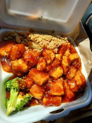 General Tso Tofu combo