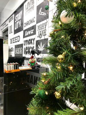 Getting ready for Litmas? We can help! Come see us for all your Canna Clause gifts!