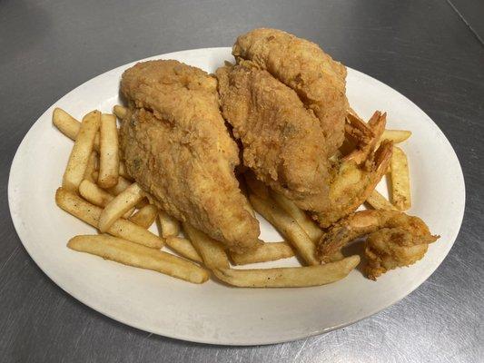 2 fried catfish and 6 fried large shrimp and fries